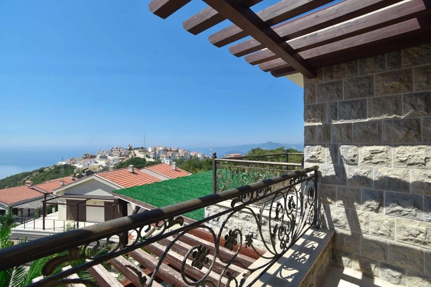 Sale, house, 200m², Blizikuće, Budva