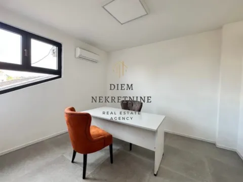 Rent, office space, 120m², Centar, Podgorica - image 5