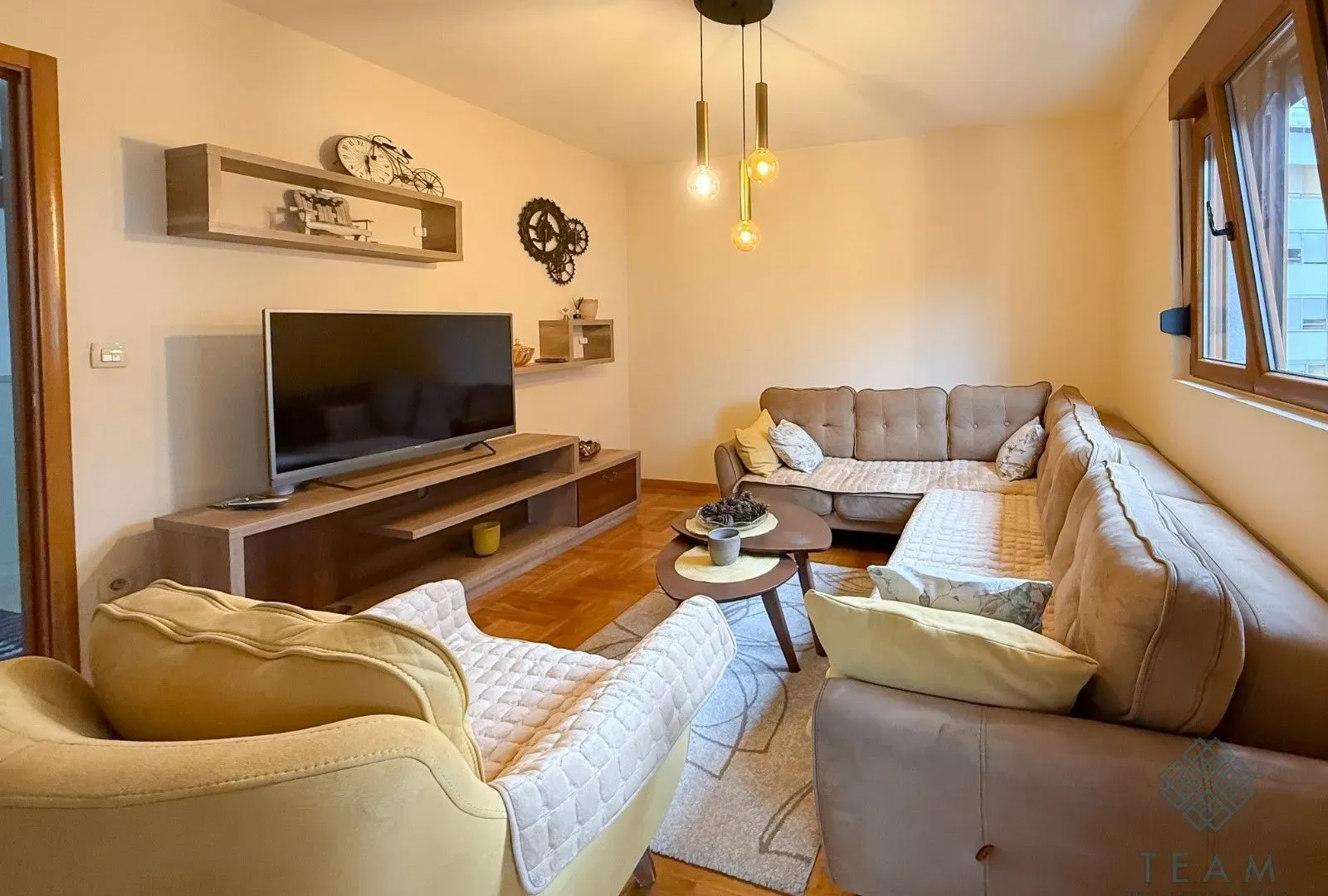 Rent, two bedroom apartment, 70m², Stari Aerodrom, Podgorica