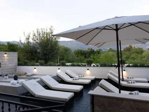 Prodaja, kuća, 424m², Tivat, Crna Gora - image 24