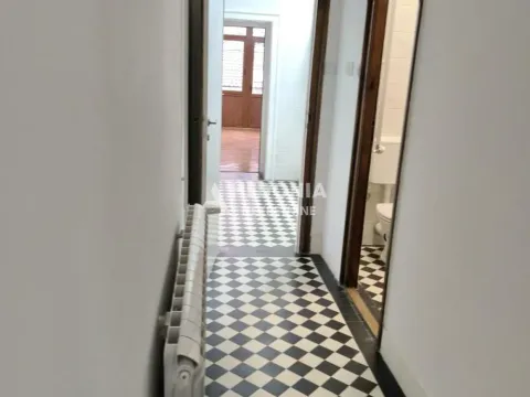 Izdavanje, četvorosoban stan, 120m², Stari Grad, Beograd - image 9