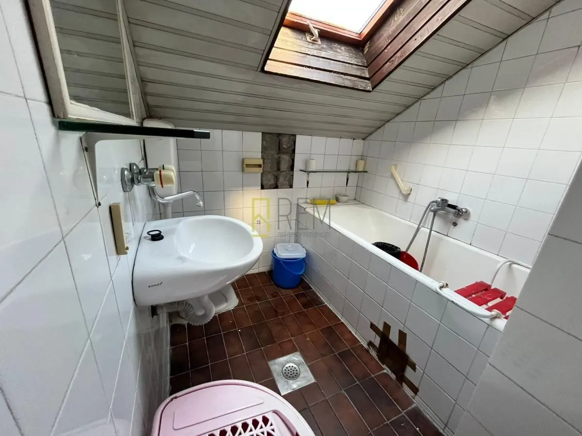 Prodaja, dvosoban stan, 70m², Centar, Podgorica