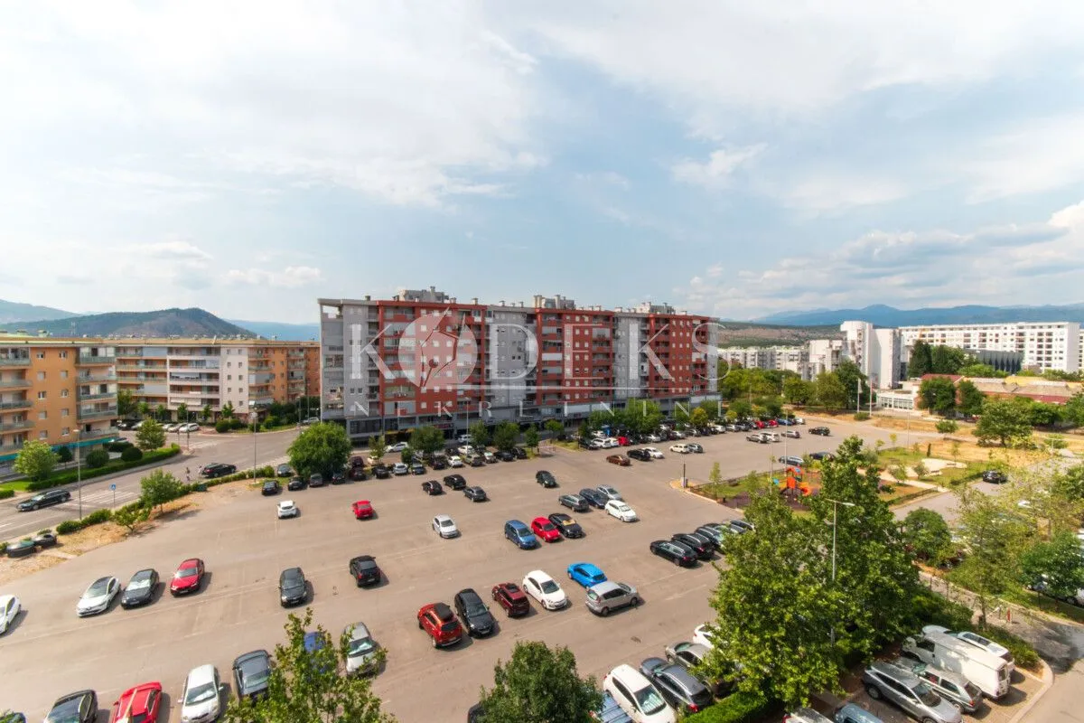 Rent, two bedroom apartment, 78m², City Kvart, Podgorica