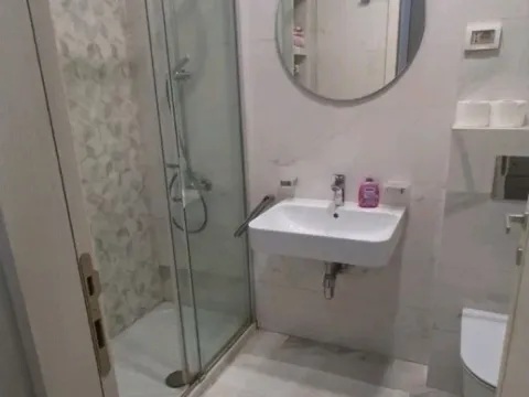 Izdavanje, jednosoban stan, 45m², Central Point, Podgorica - image 7