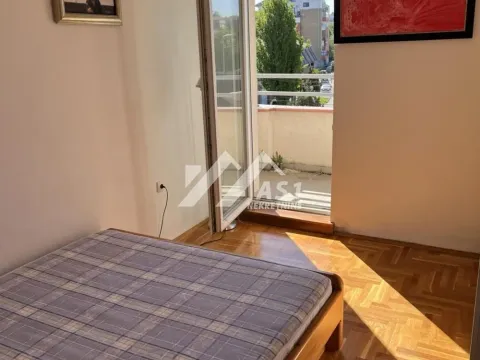 Izdavanje, četvorosoban stan, 120m², Stari Majur, Petrovaradin - image 10