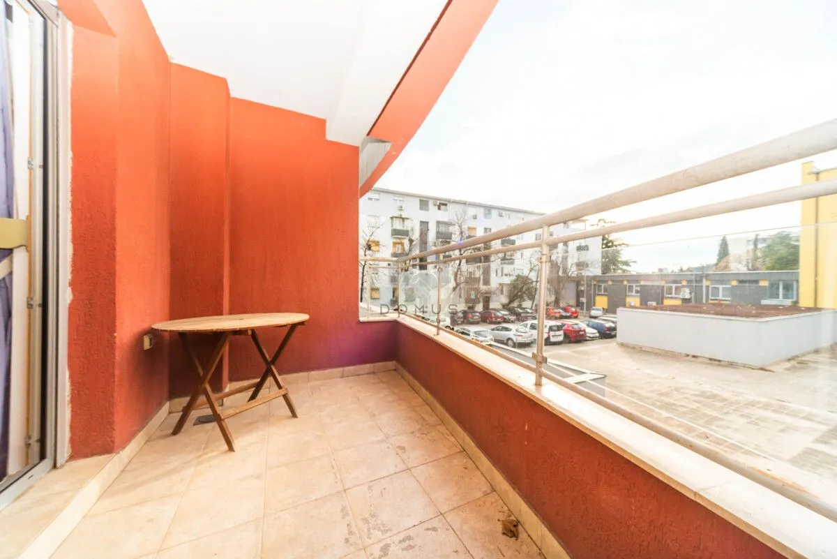 Rent, two bedroom apartment, 70m², Preko Morače, Podgorica