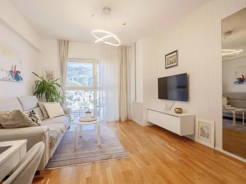 Sale, one bedroom apartment, 50m², Centar, Budva - image 10