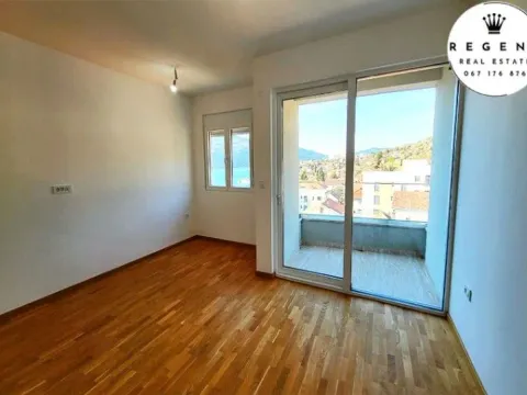Sale, three bedroom apartment, 158m², Baošići, Herceg Novi - image 4