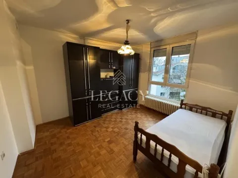 Izdavanje, četvorosoban stan, 89m², Petlovo Brdo, Beograd - image 7