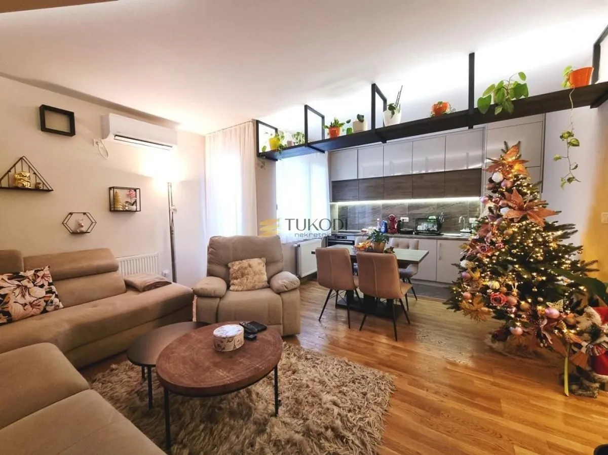 Sale, three bedroom apartment, 58m², Tatarsko brdo, Petrovaradin