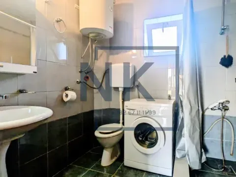 Rent, house, 67m², Tološi, Podgorica - image 15