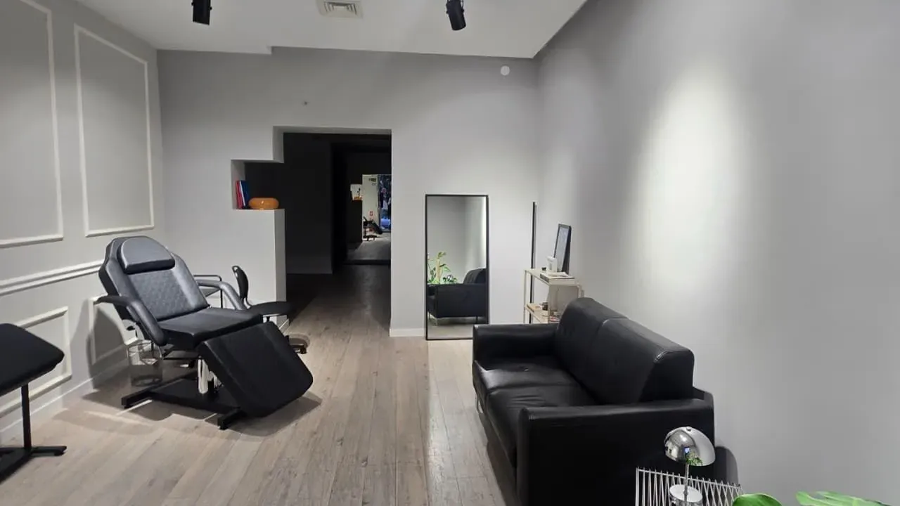 Izdavanje, poslovni prostor, 55m², Centar, Podgorica