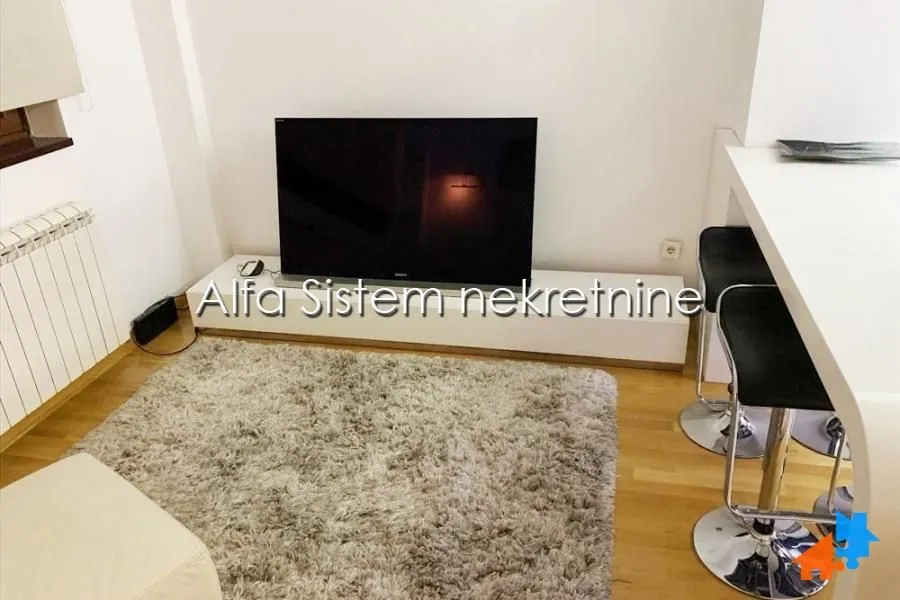 Rent, two bedroom apartment, 43m², Profesorska Kolonija, Palilula Sve Podlokacije