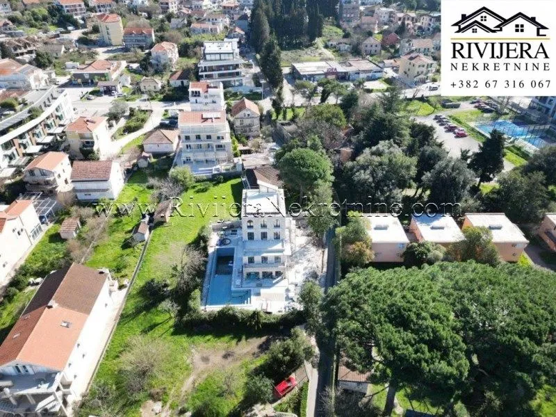 Prodaja, kuća, 500m², Donja Lastva, Tivat