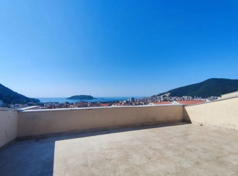 Rent, three bedroom apartment, 100m², Lazi, Budva