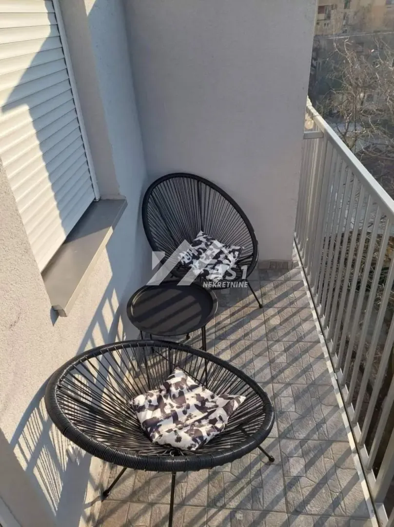 Izdavanje, jednosoban stan, 38m², Grbavica, Novi Sad Sve Podlokacije