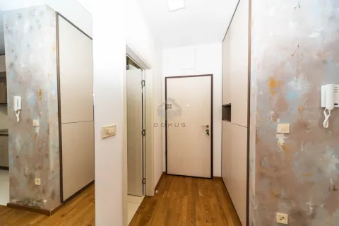 Rent, one bedroom apartment, 45m², Zabjelo, Podgorica - image 10