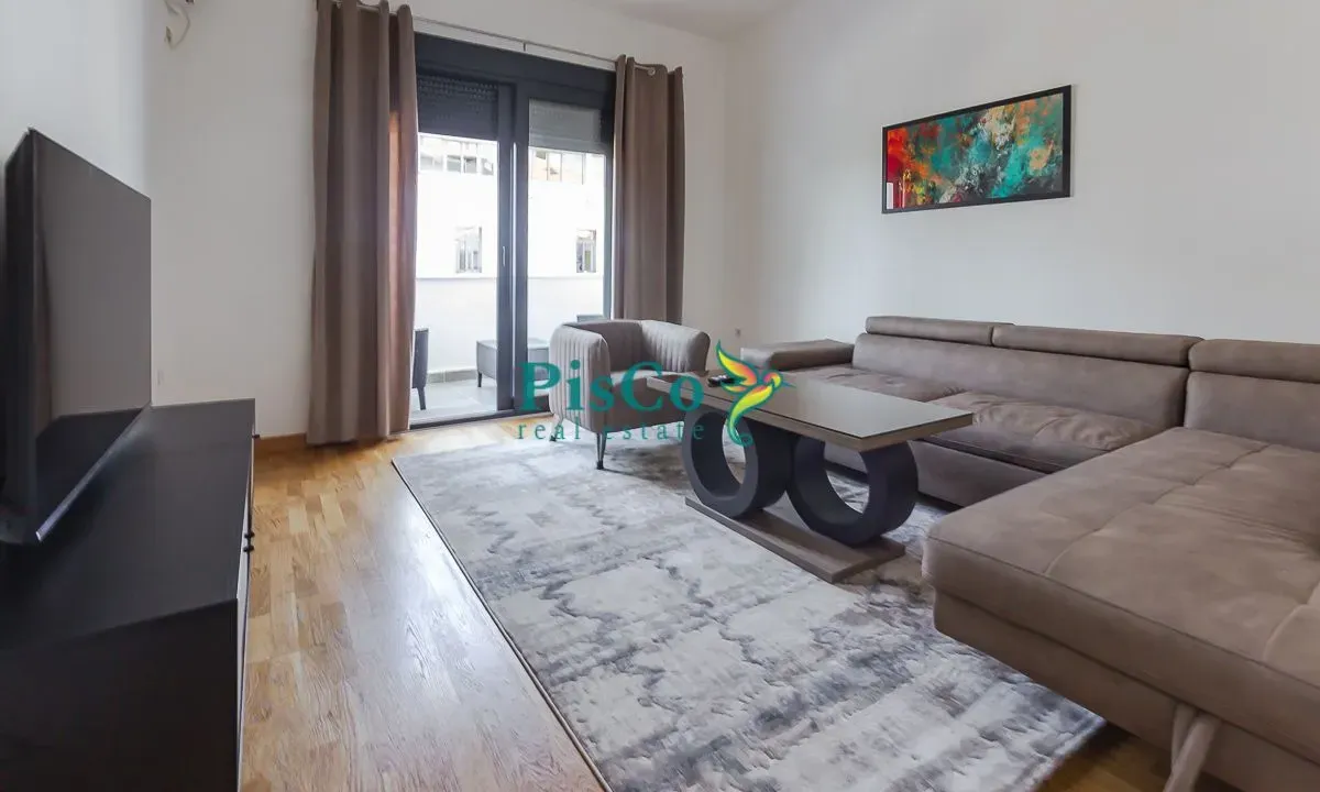 Rent, one bedroom apartment, 68m², Centar, Podgorica