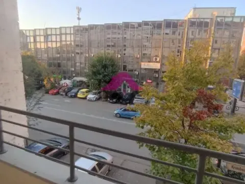 Izdavanje, trosoban stan, 70m², Bulevar Oslobodjenja, Novi Sad Sve Podlokacije - image 3