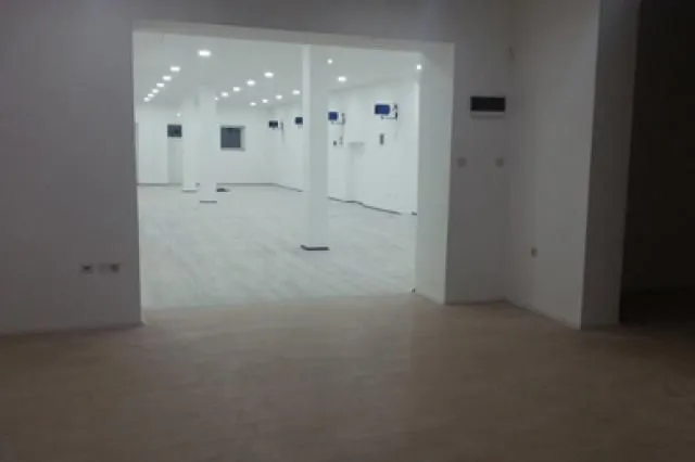 Rent, office space, 240m², Zemun Sve Podlokacije, Beograd