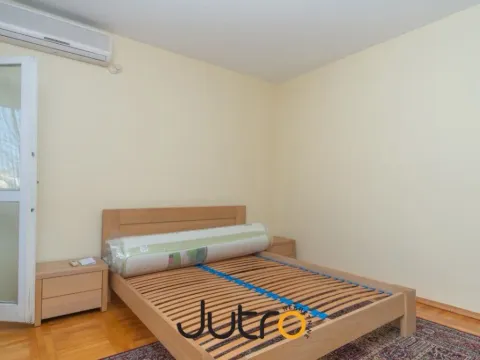 Rent, two bedroom apartment, 64m², Stari Aerodrom, Podgorica - image 3