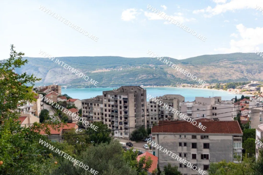 Prodaja, jednosoban stan, 61m², Topla, Herceg Novi