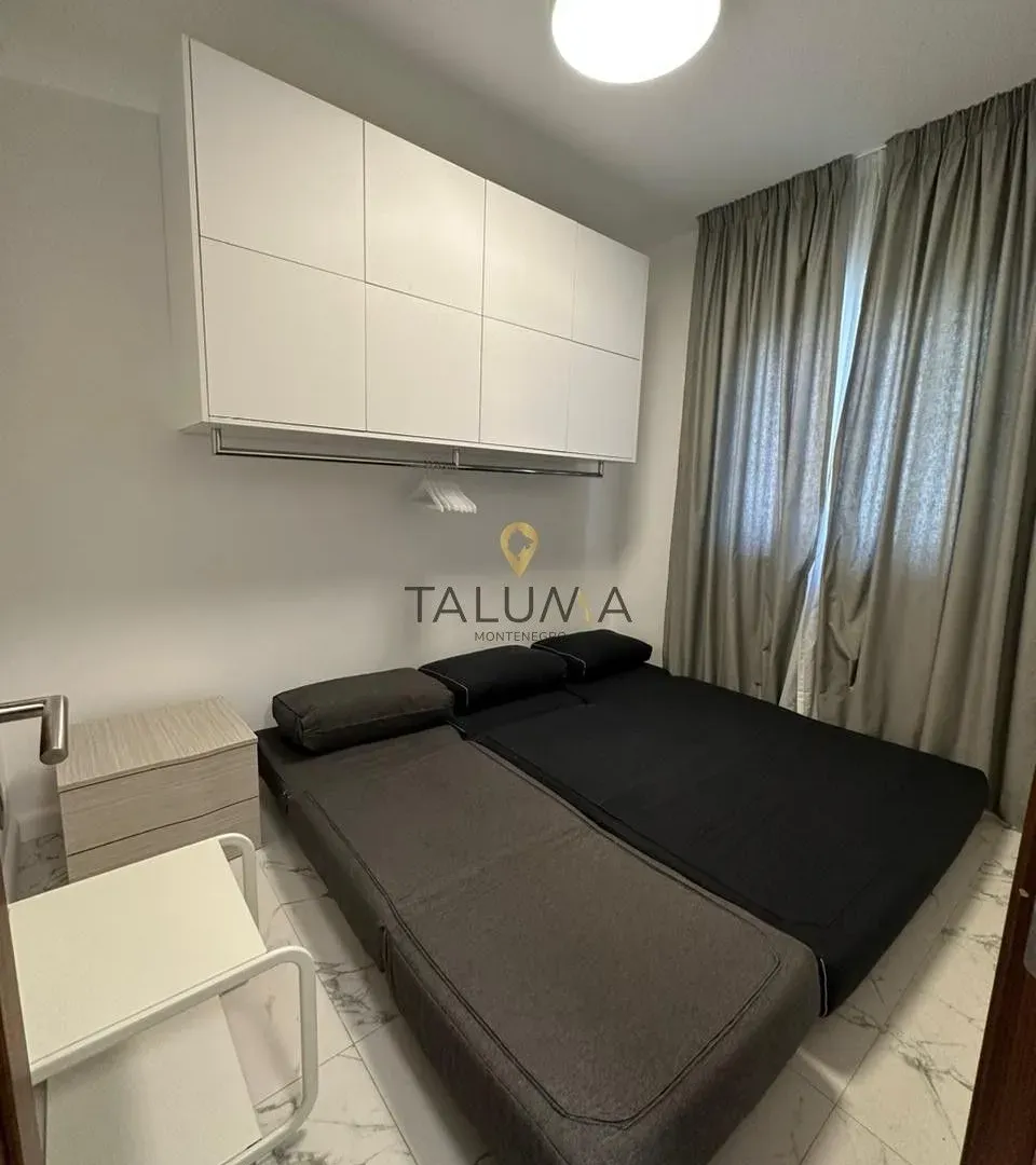 Sale, two bedroom apartment, 60m², Petrovac, Budva
