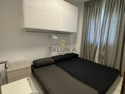 Sale, two bedroom apartment, 60m², Petrovac, Budva - image 14