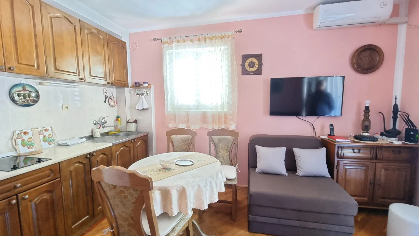 Prodaja, dvosoban stan, 58m², Bečići, Budva
