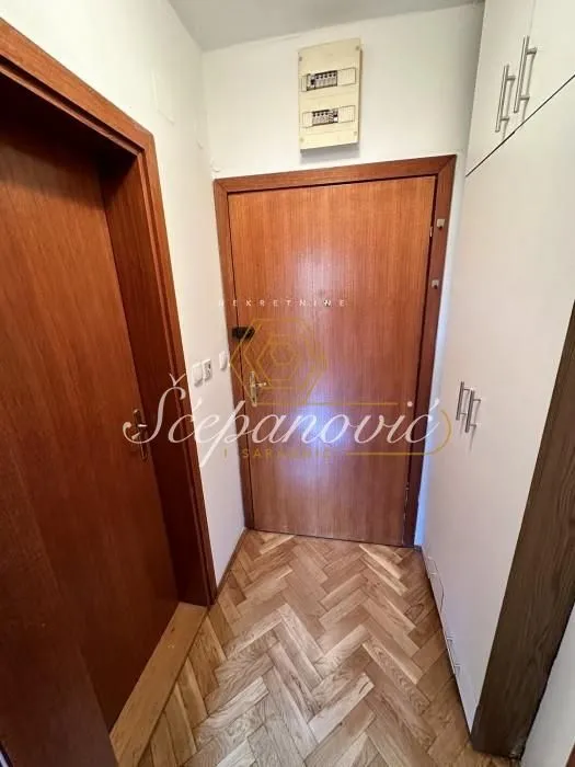 Prodaja, stan, 23m², Nova Detelinara, Novi Sad Sve Podlokacije