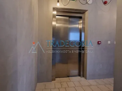 Prodaja, stan, 403m², Kotor, Crna Gora - image 9
