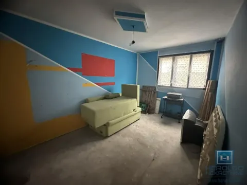 Sale, house, 300m², Ćuprija, Srbija - image 6