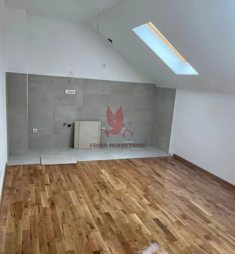 Prodaja, dvosoban stan, 39m², Mladenovac, Beograd