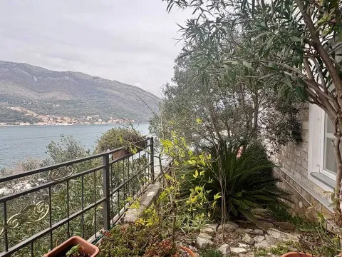 Prodaja, trosoban stan, 180m², Lepetani, Tivat - image 24