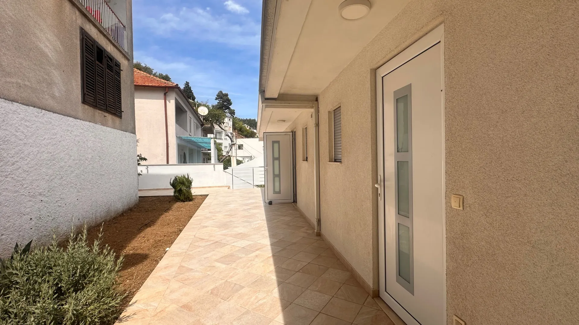 Prodaja, kuća, 180m², Centar, Ulcinj