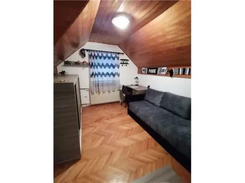 Prodaja, kuća, 226m², Niška Banja, Niš - image 7