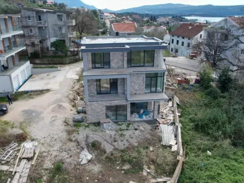 Prodaja, kuća, 230m², Kalimanj, Tivat - image 23