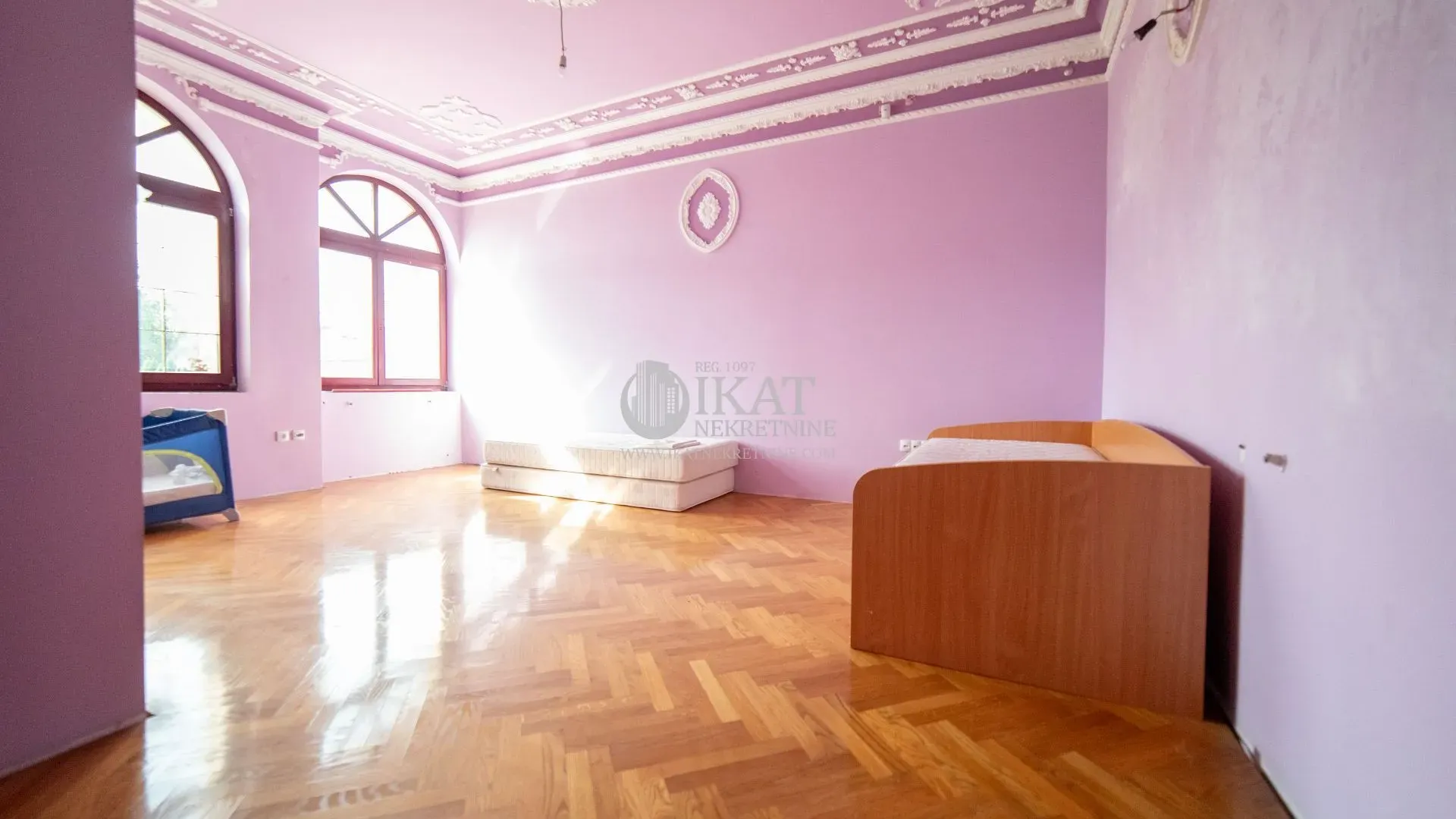 Sale, office space, 1200m², Palić, Subotica