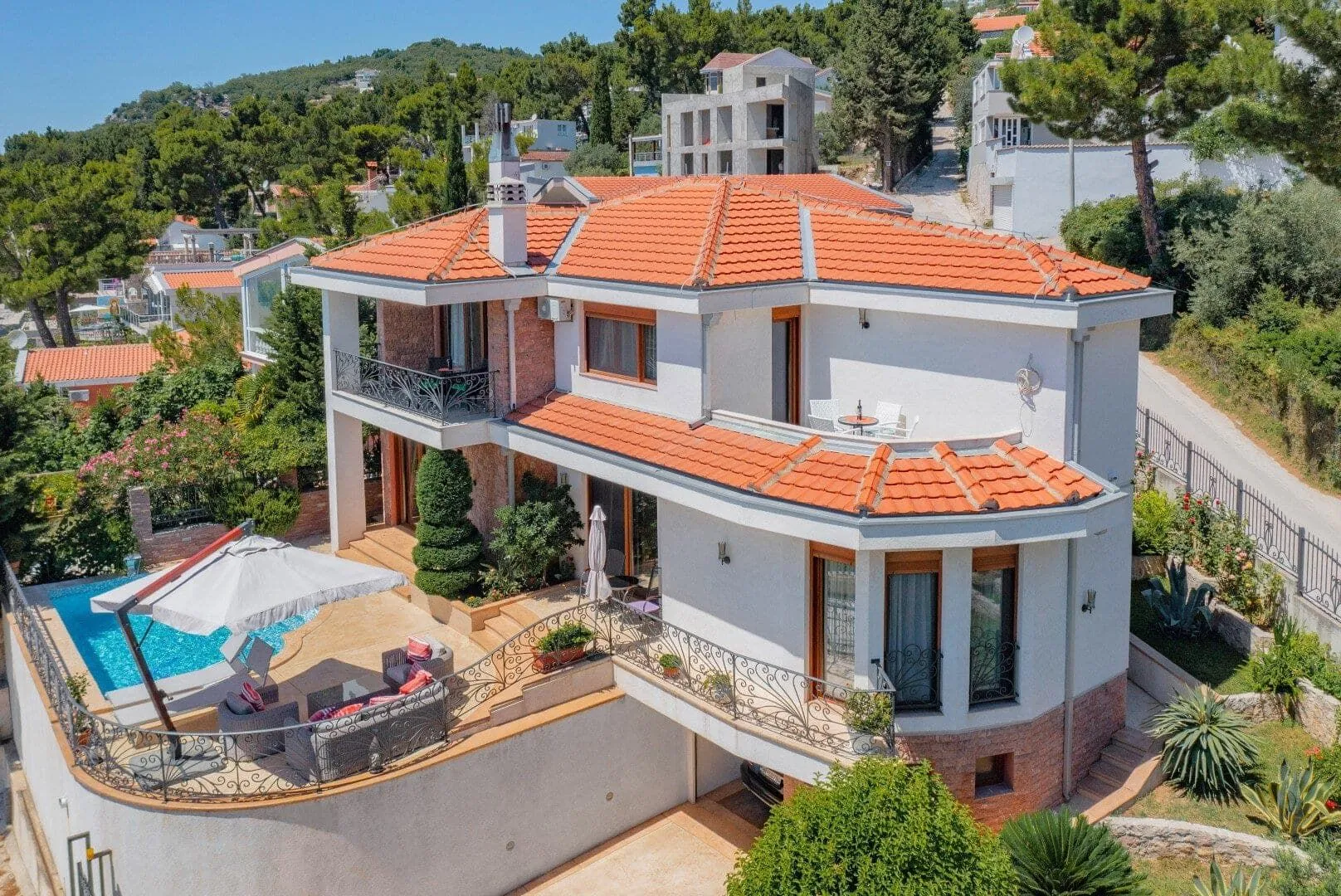 Sale, house, 252m², Zeleni Pojas, Bar