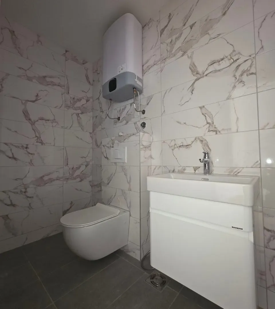 Sale, two bedroom apartment, 82m², Bečići, Budva