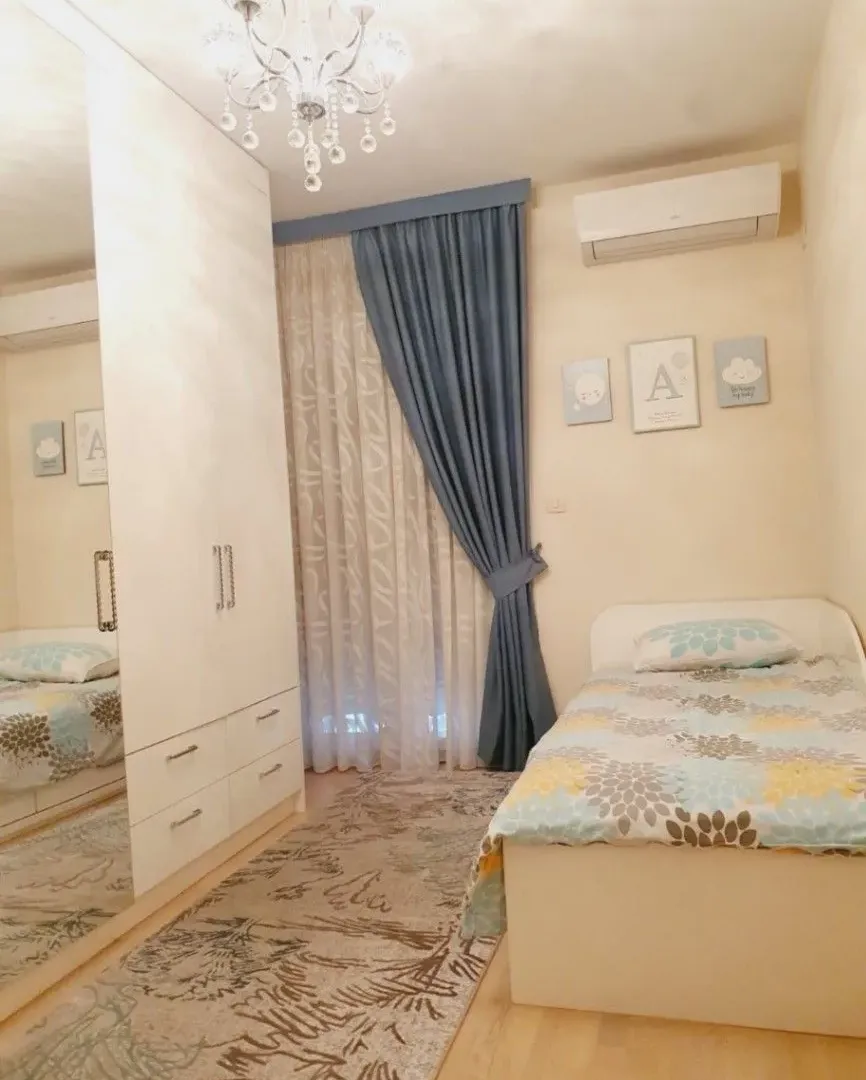 Izdavanje, trosoban stan, 100m², City Kvart, Podgorica