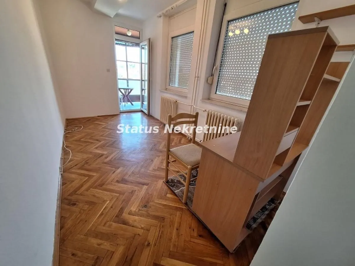 Izdavanje, jednosoban stan, 41m², Novo naselje, Novi Sad