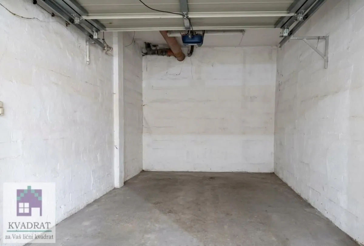 Sale, parking/garage, 17m², Centar, Novi Sad