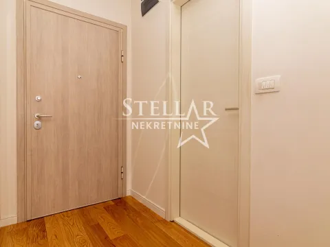 Izdavanje, stan, 42m², Central Point, Podgorica - image 2