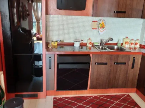 Prodaja, trosoban stan, 109m², Pod Goricom, Podgorica - image 8