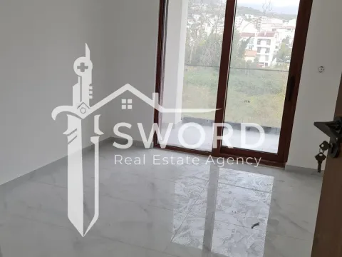 Sale, one bedroom apartment, 46m², Šušanj, Bar - image 1