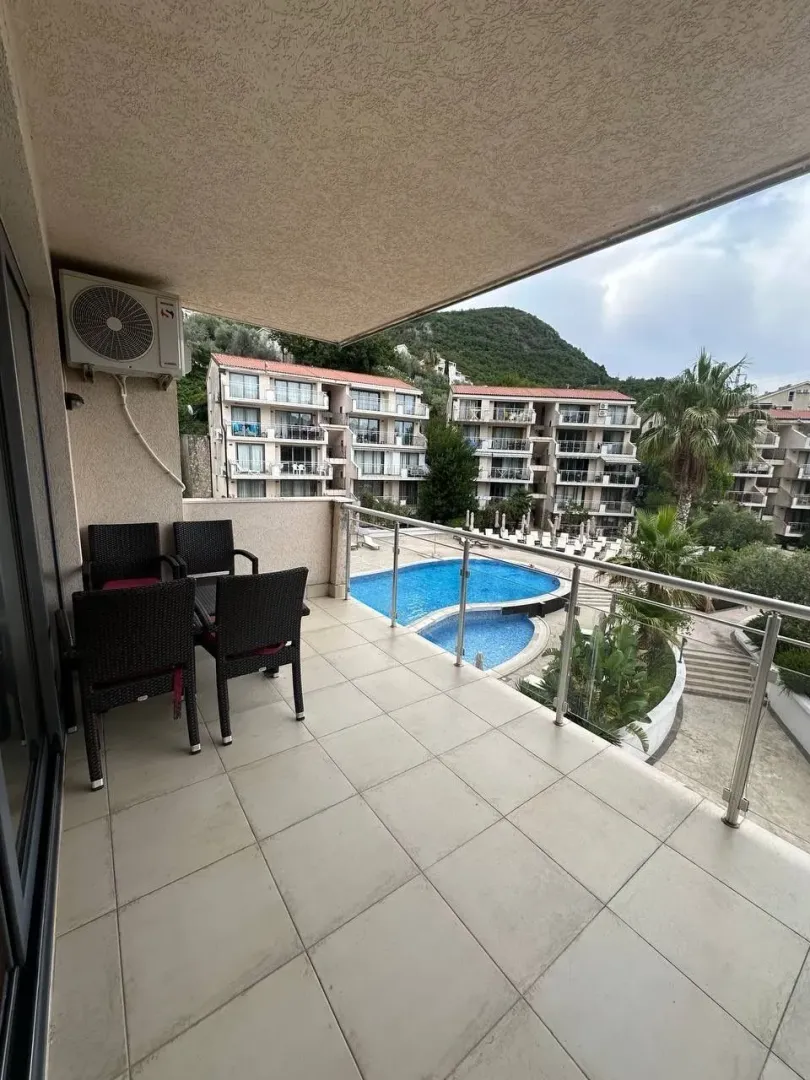 Sale, two bedroom apartment, 78m², Pržno, Budva