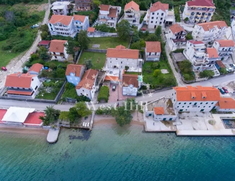 Sale, house, 327m², Stoliv, Kotor