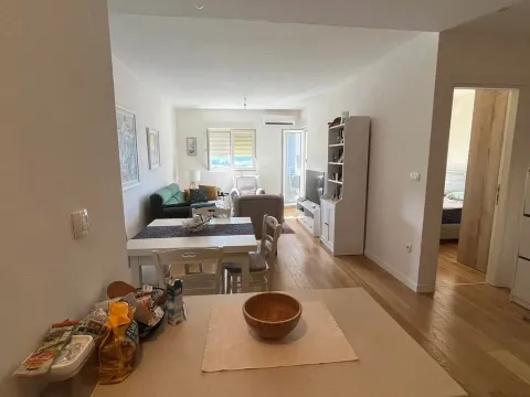 Rent, one bedroom apartment, 51m², Bar, Crna Gora - image 3