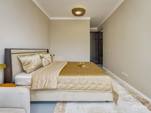 Sale, three bedroom apartment, 158m², Dobrota, Kotor - image 8